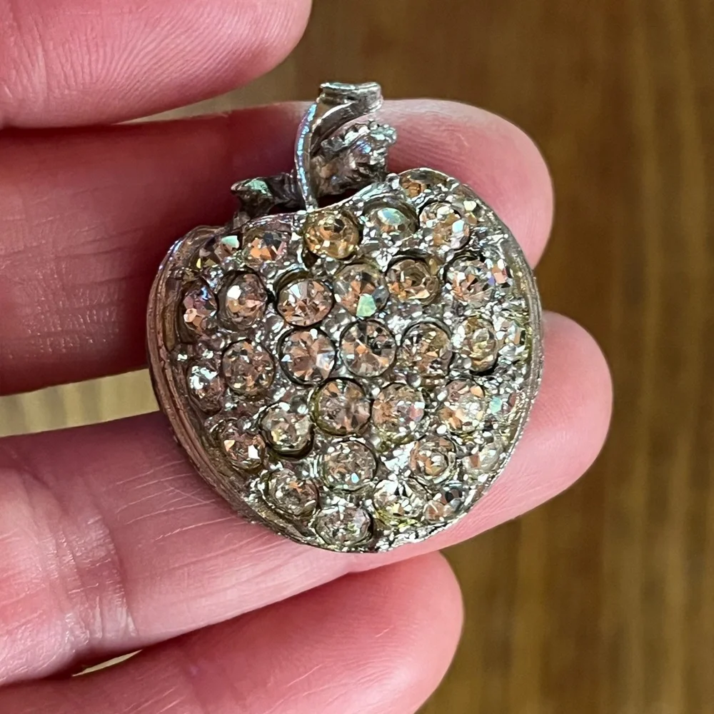 Apple pin brooch rhinestone silver